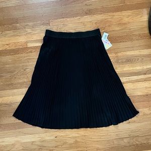 Brand New Lularoe Jill skirt, Black